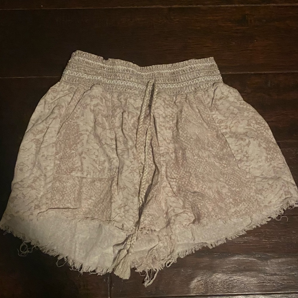 Girls snakeskin shorts size XL